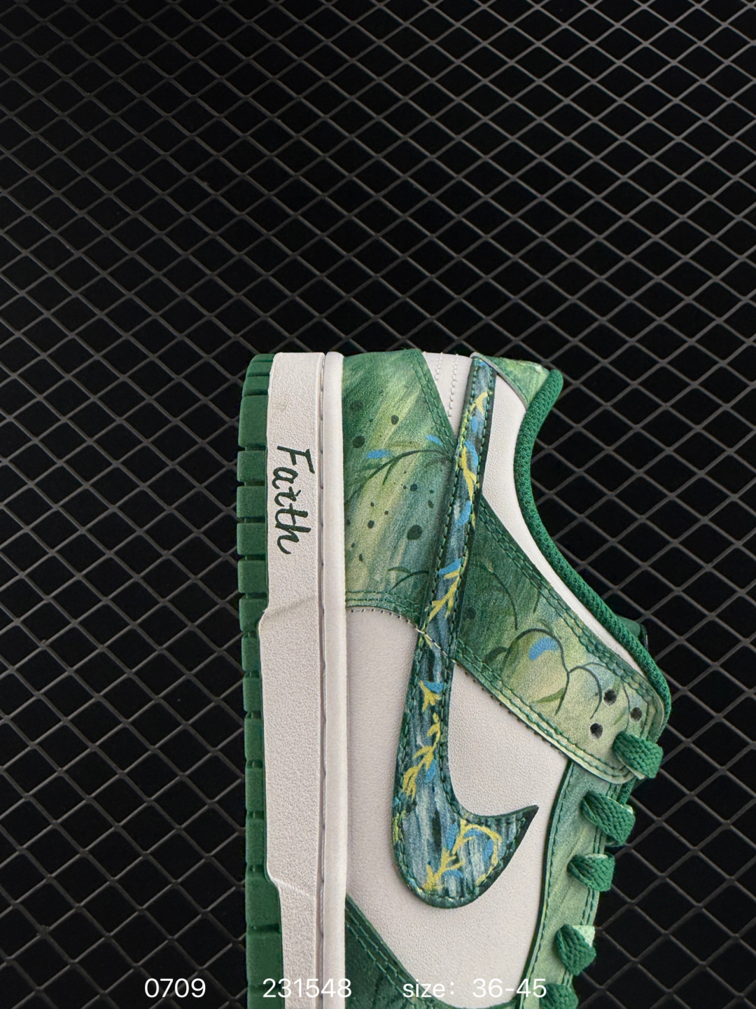 Travis Scott x Jordan 1 Low LV